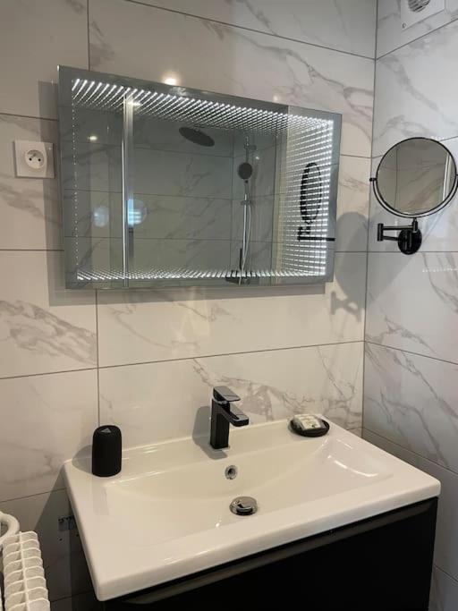 90m2 Hyper Centre Sauna * Strasbourg